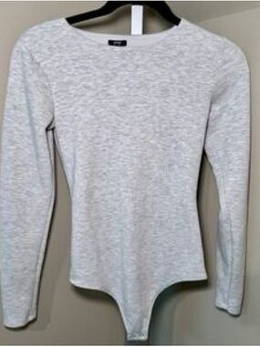 Express Gray body contour  Long-Sleeve Bodysuit Top - Women